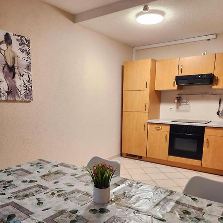 Sj Apartment Хемниц Экстерьер фото